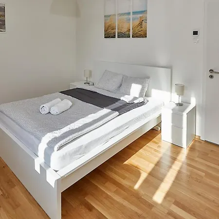 Apartment Helle Und Gemuetliche In Zentraler Lage *