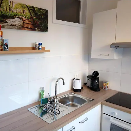 Apartment Helle Und Gemuetliche In Zentraler Lage