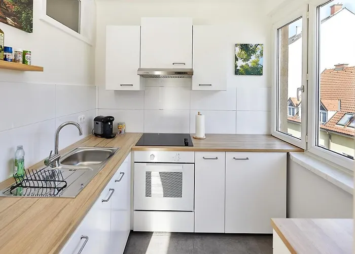 Helle Und Gemuetliche In Zentraler Lage